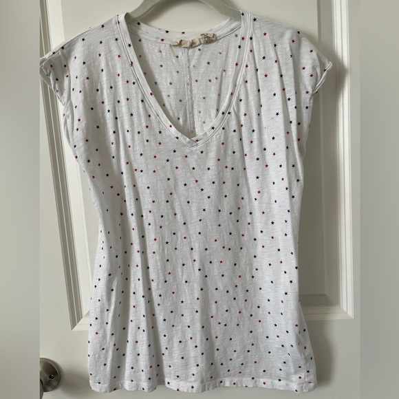 Christian Siriano short sleeve shirt size small white with red and blue stars. - Picture 1 of 5